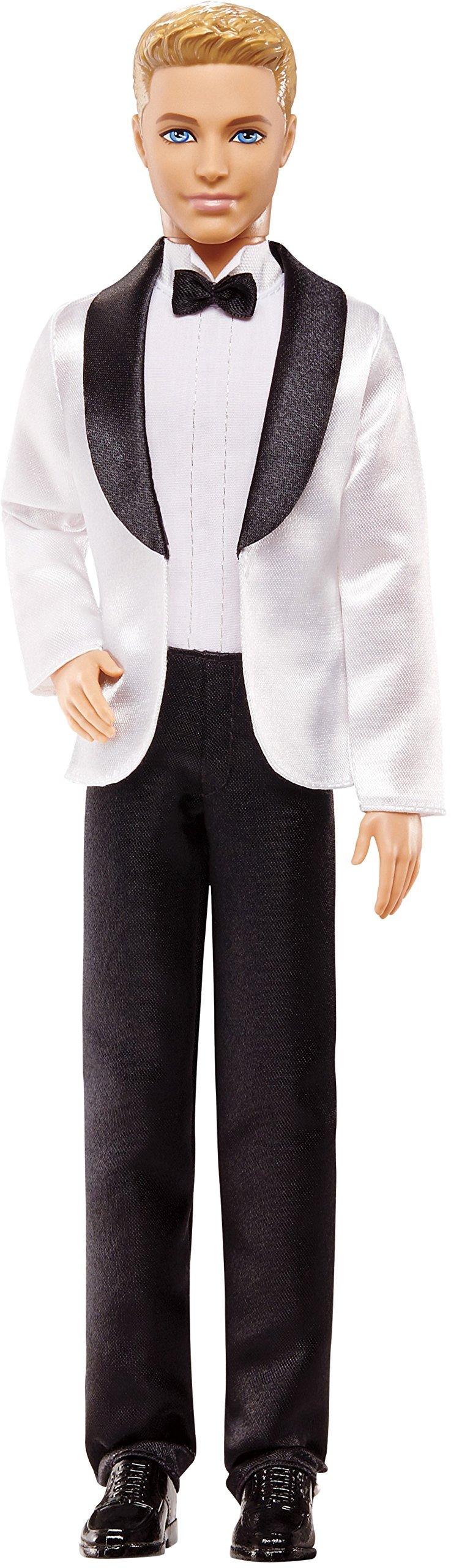 Barbie Barbie Wedding Set with Bride and Groom Dolls, Stacie, Chelsea and Accessories (Mattel DRJ88), Assorted Colour/Model