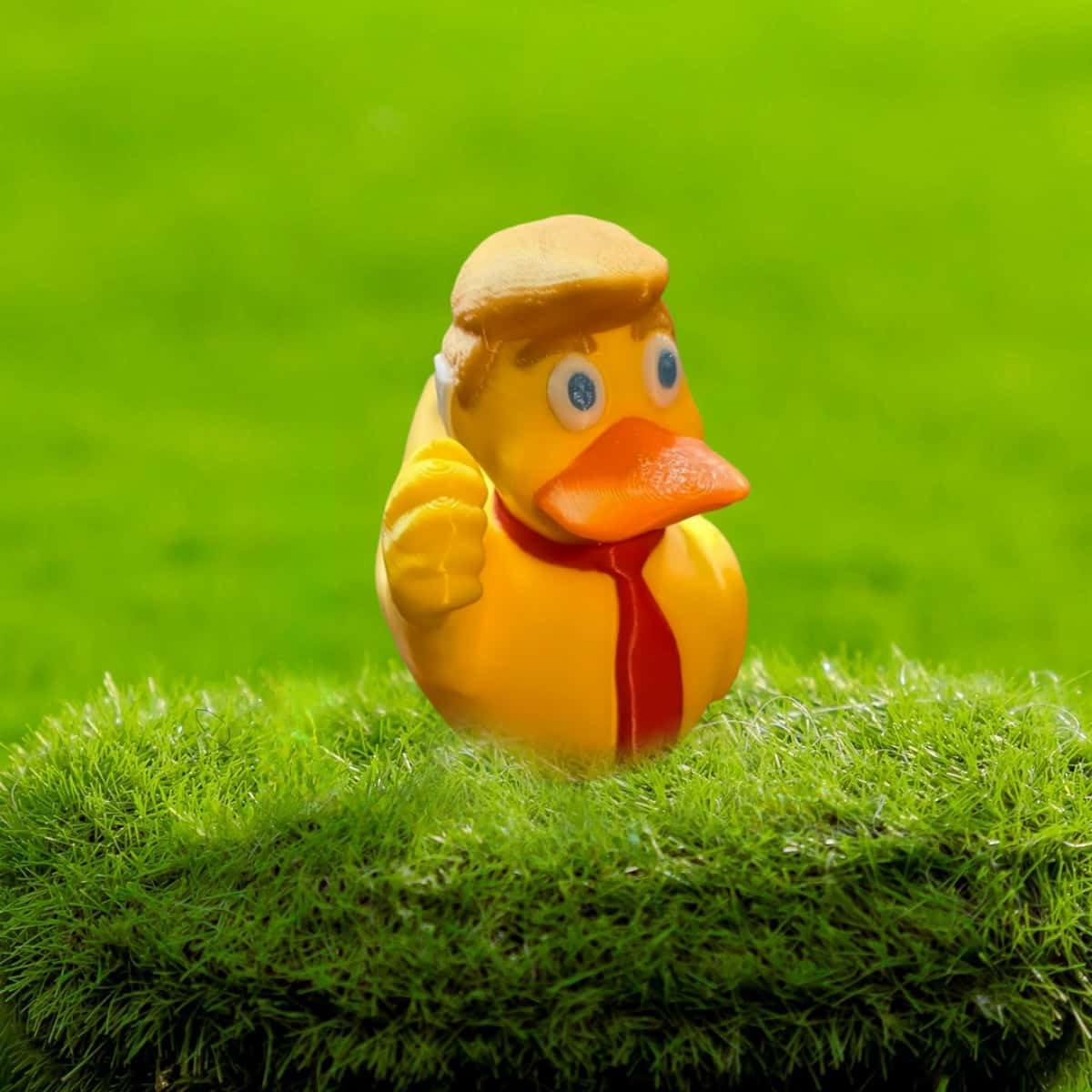 Aimery Aimery 2024 Double Middle Finger Duck with Ear Bandaid, Donald Trump Duck, Trump Ducks for Jeeps, Fist Trump Ducks Funny Gifts Toys for Party Favors (Fist Trump) (Fist Duck)