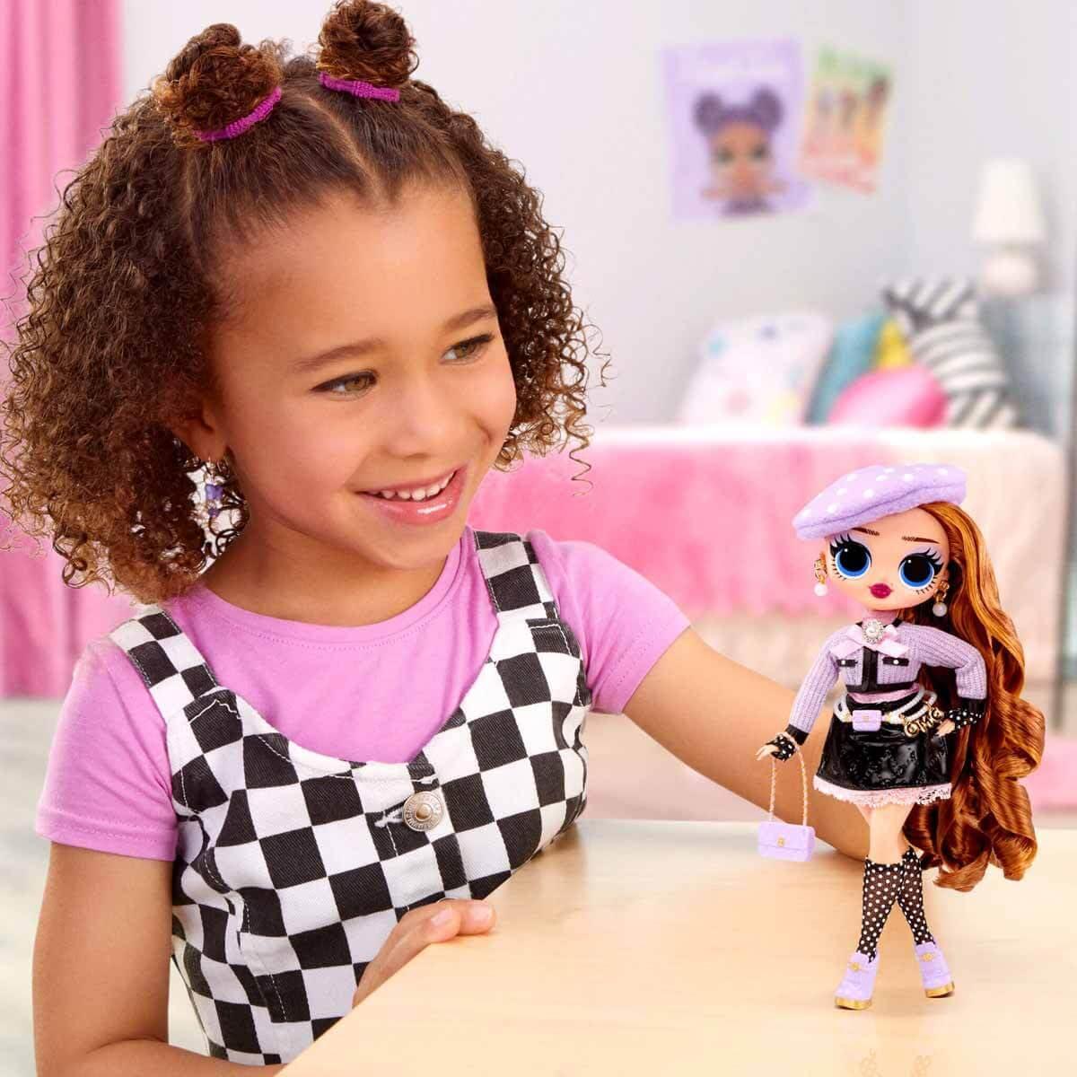 L.O.L. Surprise! L.O.L. Surprise! LOL Surprise OMG Pose Fashion Doll with Multiple Surprises and Fabulous Accessories Great Gift for Kids Ages 4+