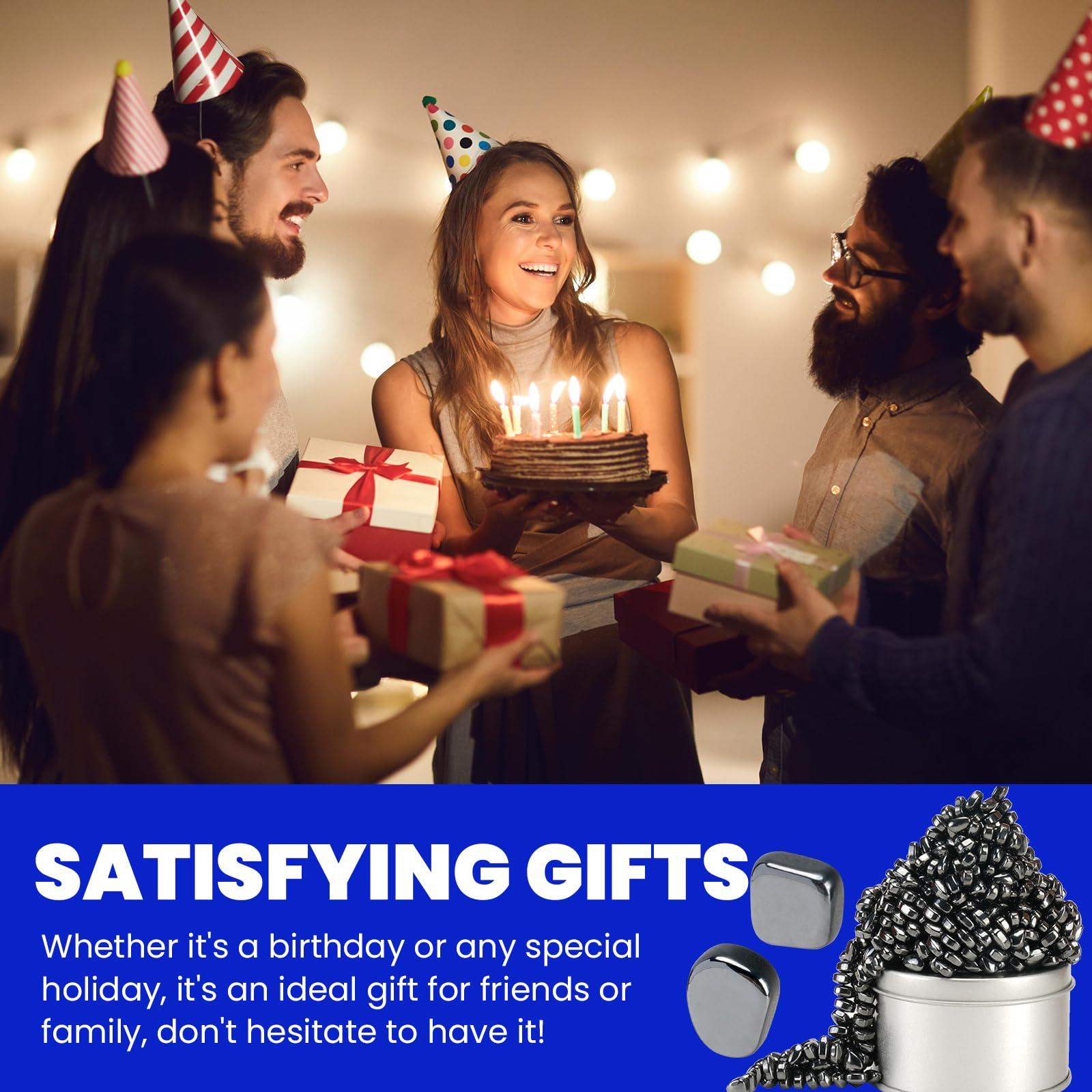 LECTRUS LECTRUS Magnetic Balls Over 600 PCS Mini Magnetic Putty, with 2 Big Smooth Magnetic Beads, Fidget Toys for Adult, Weak Ferrite Putty Desk Toys for Office (Black)