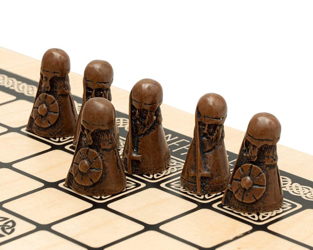 The Regency Chess Company Hnefatafl - The Viking Game Deluxe Edition