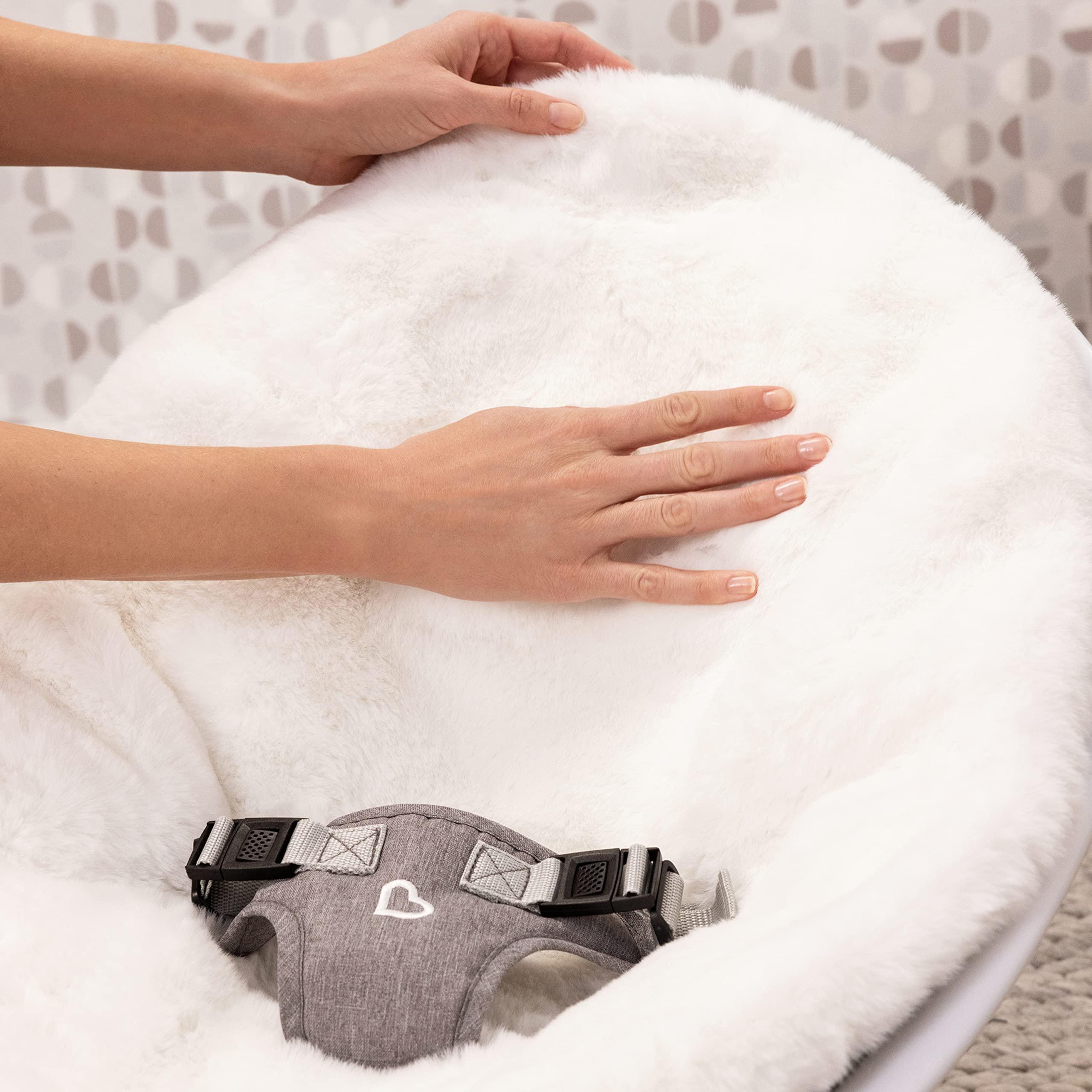 Munchkin Munchkin Baby Swing Seat Cover, Premium Ultra-Soft Faux Fur, White