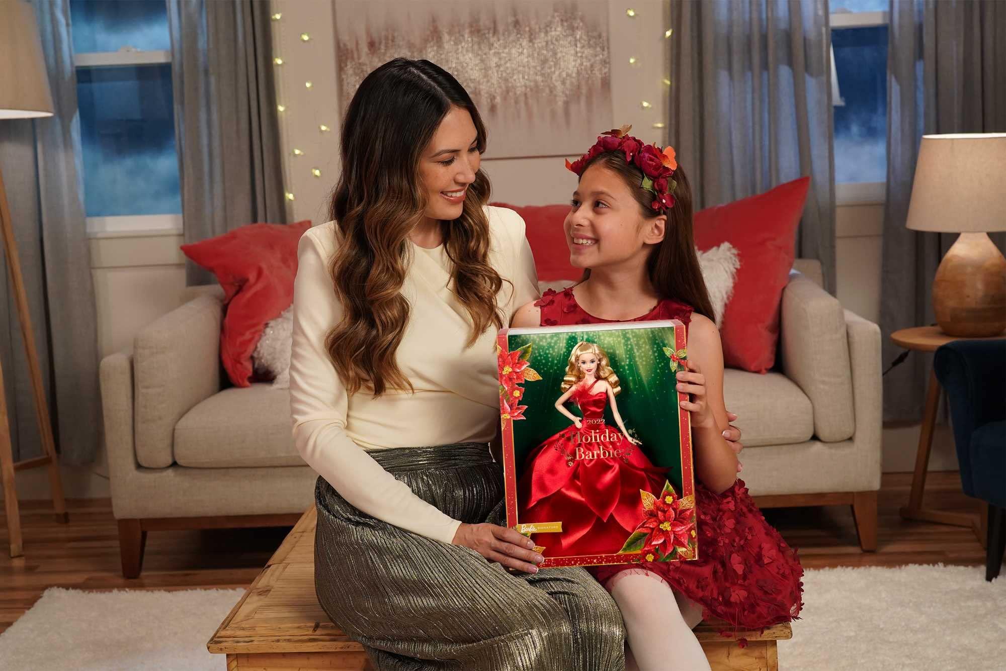 Barbie Barbie Holiday Doll