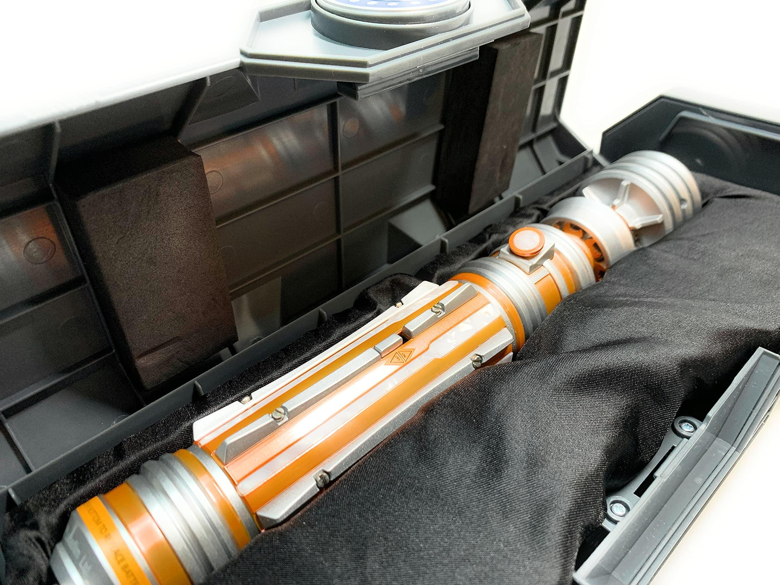 Galaxy's Edge Galaxy's Edge Leia Organa Legacy Lightsaber DisneyParks