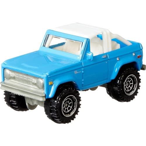 MATTEL Matchbox Top Gun Maverick 5 Pack #1- 4 Vehicles & 1 Plane Replicas from The Movie 1972 Ford Bronco Jeep 4x4 2019 Ford Mustang 2011 Mini Countryman